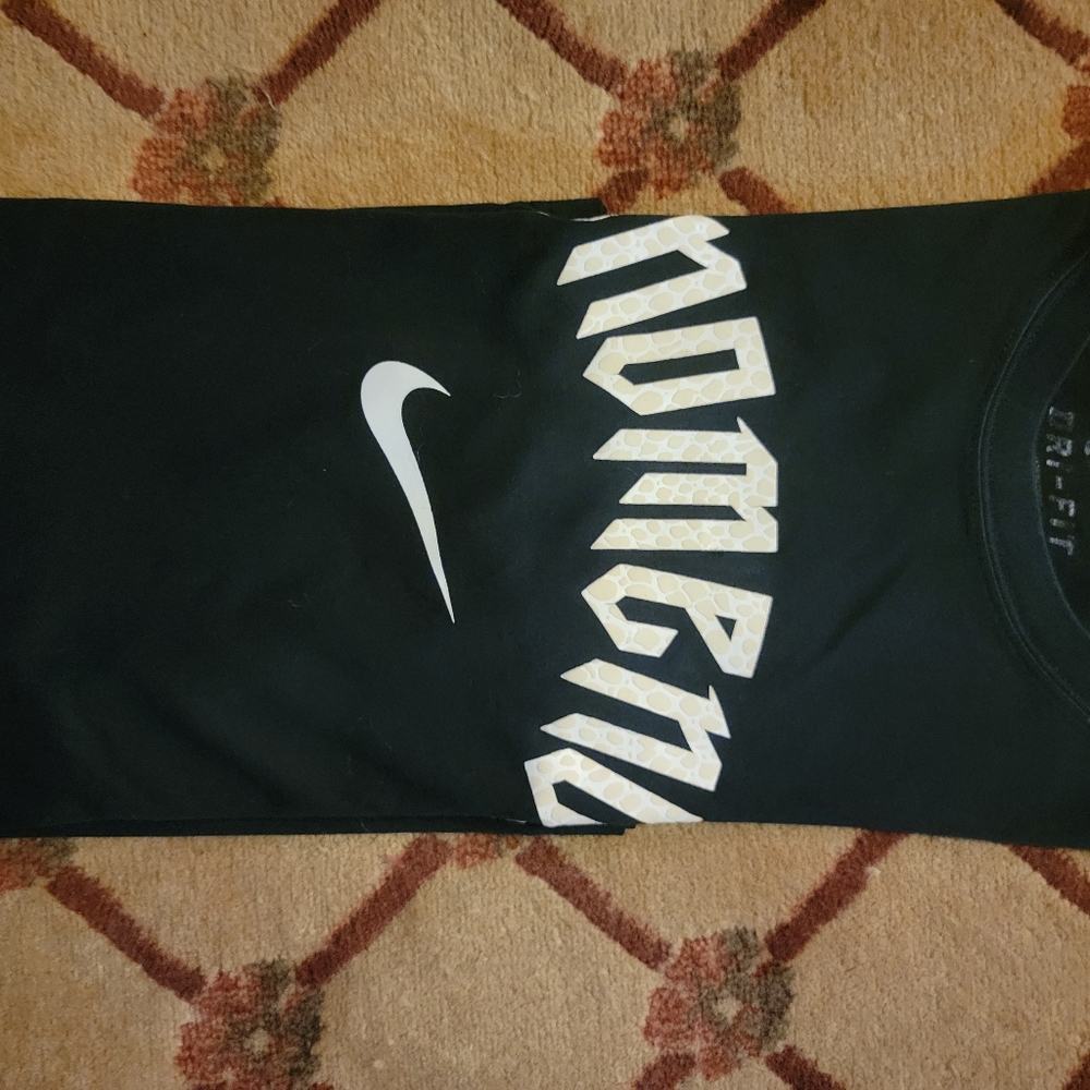 KOBE Venonem DriFit Shirt